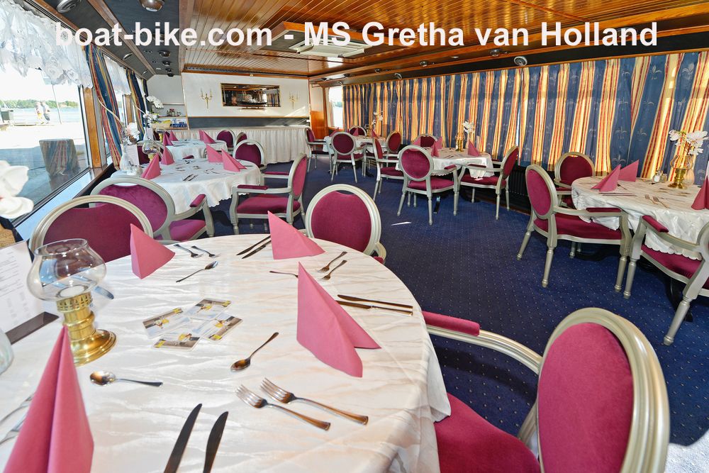 MS Gretha van Holland - saloon