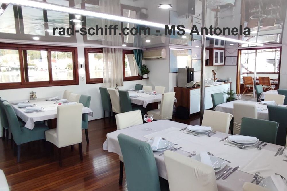 MS Antonela - Restaurant