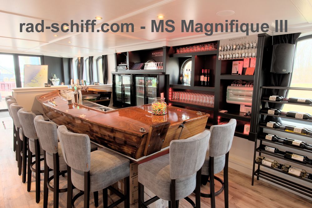 MS Magnifique III - Bar