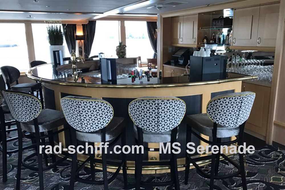 MS Serenade - Bar