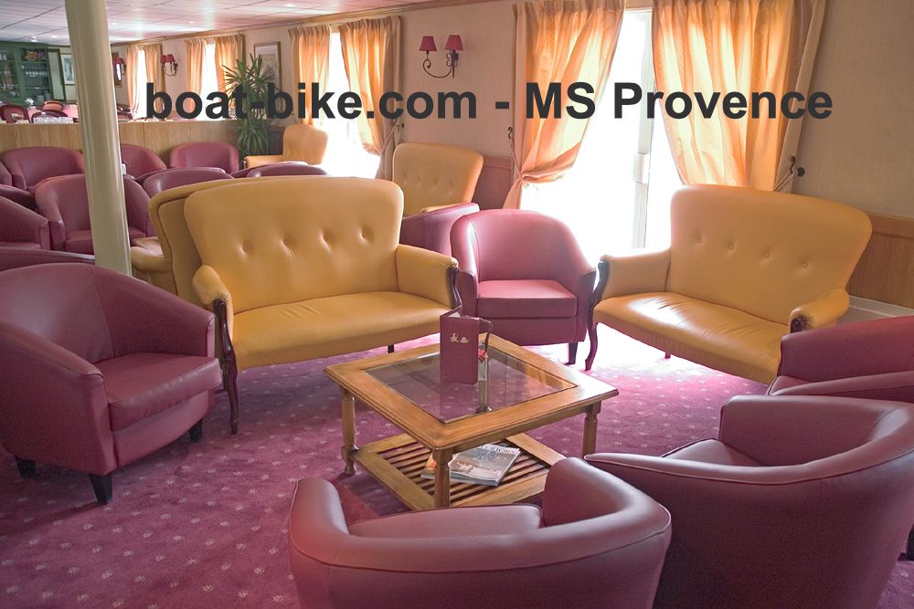 MS Provence - saloon