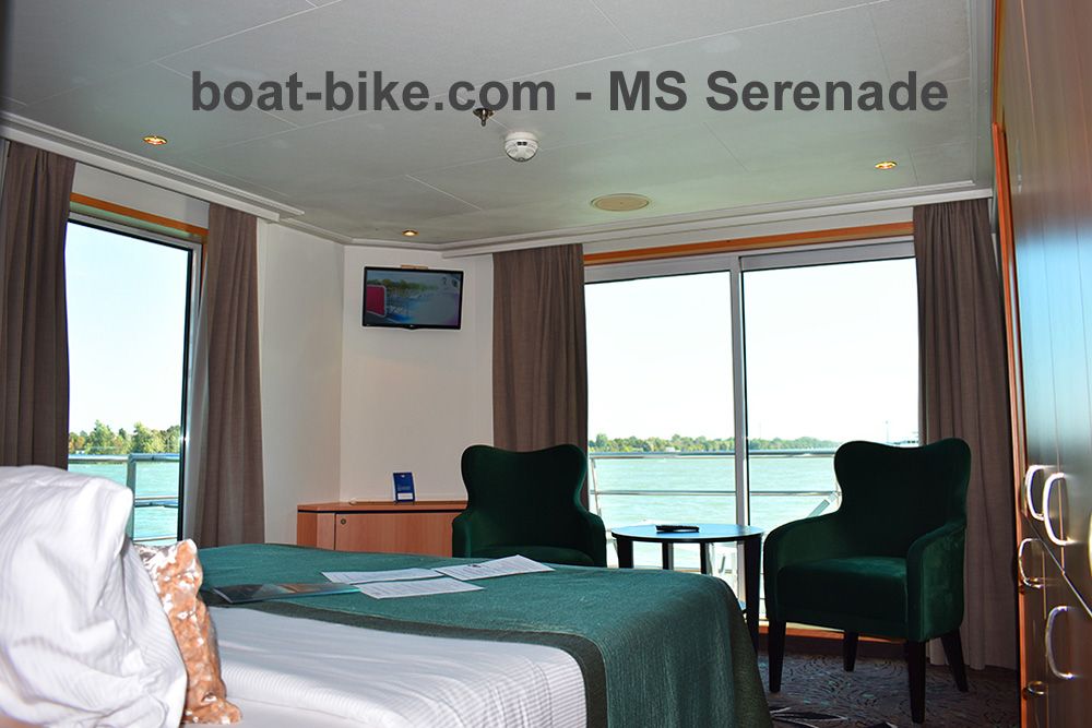MS Serenade - suite chopin deck